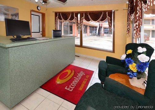 Lodge Econo *